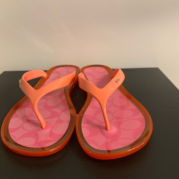 Coach Nisa Jelly Flip Flop Sandals - Picture 3 of 9